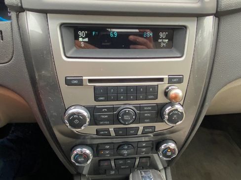 Used 2012 Ford Fusion SEL image 30