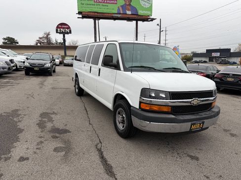 Used 2013 Chevrolet Express 3500 LT w/ LT Preferred Equipment Group image 4