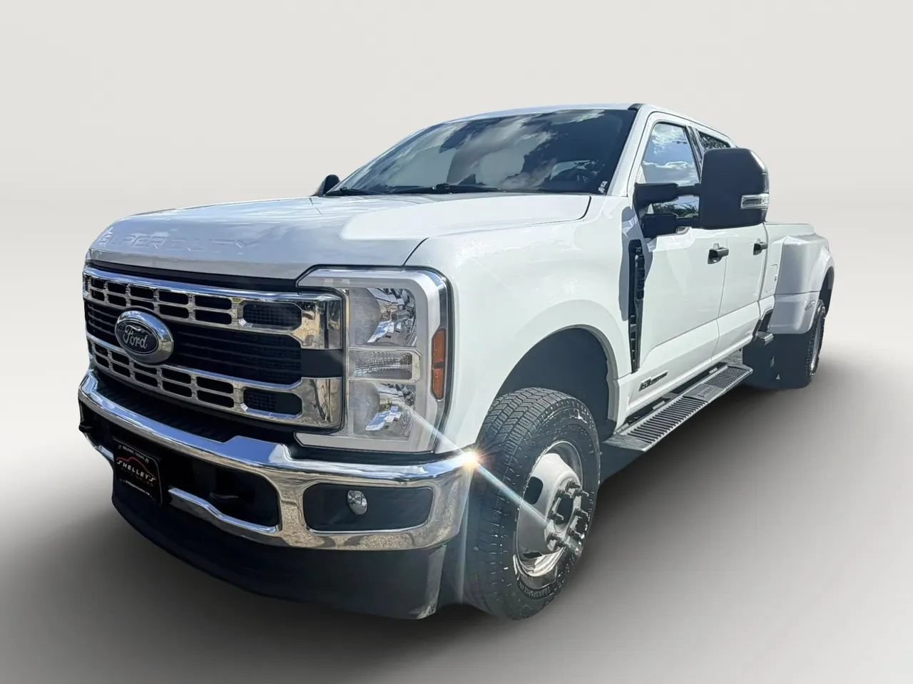 Used 2025 Ford F350 XLT AWD/4WD image 6