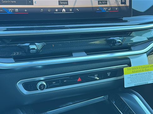 New 2026 BMW X6 xDrive40i w/ Climate Comfort Package image 24