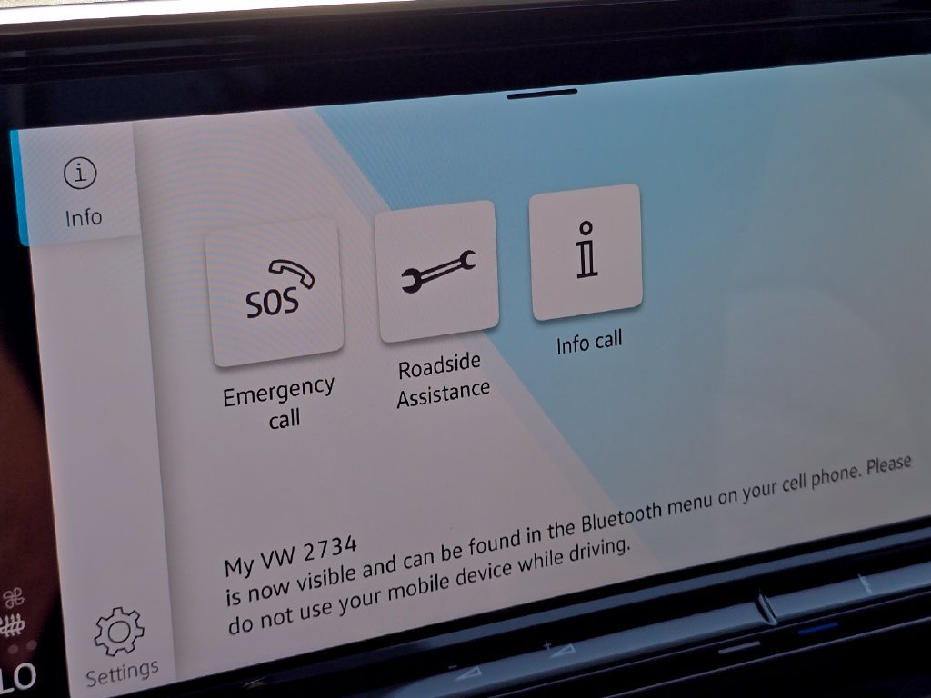 Used 2024 Volkswagen Atlas Cross Sport SE w/ Panoramic Sunroof Package AWD/4WD image 4