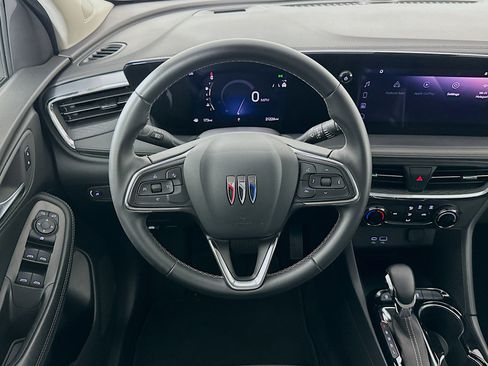 Used 2025 Buick Encore GX Preferred image 18