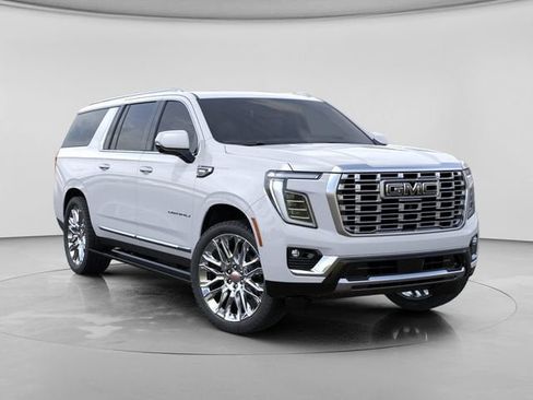 New 2026 GMC Yukon XL Denali w/ Denali Reserve Package AWD/4WD image 7