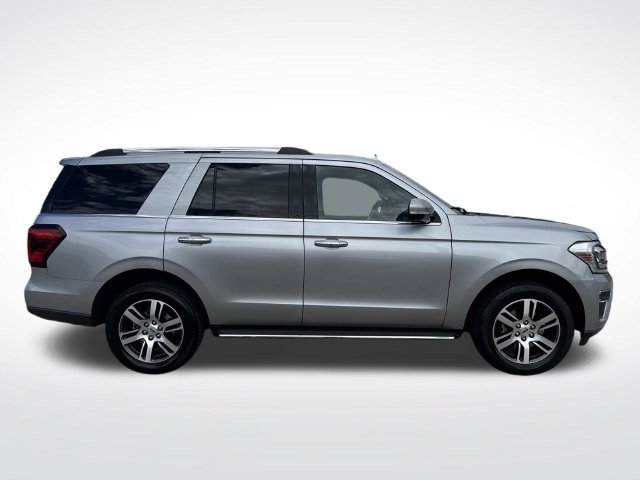 Used 2023 Ford Expedition Limited AWD/4WD image 12