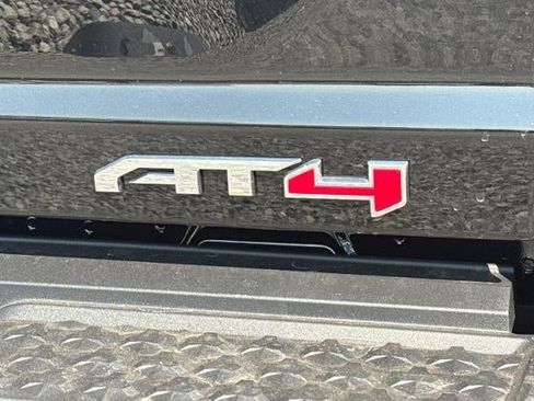 New 2026 GMC Canyon AT4 AWD/4WD image 31