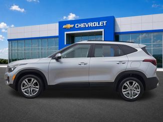 Used 2022 Kia Seltos S FWD video 3