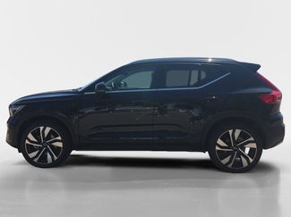 Used 2023 Volvo XC40 B5 Ultimate w/ Climate Package AWD/4WD video 2