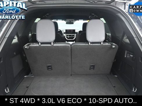 Used 2025 Ford Explorer ST AWD/4WD image 13