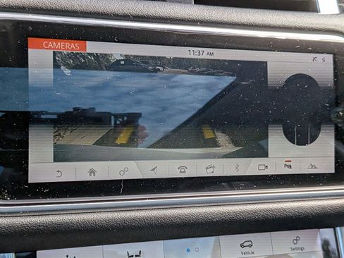 Used 2018 Land Rover Range Rover Sport HSE image 24