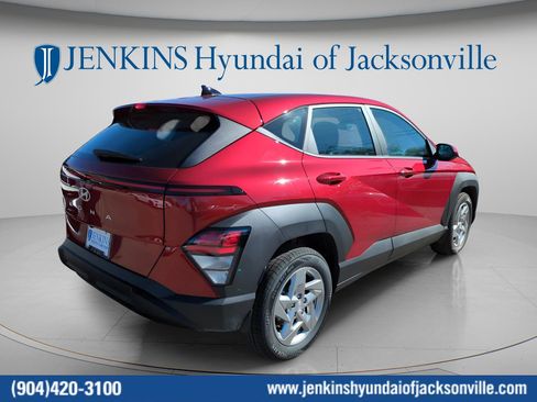New 2026 Hyundai Kona SE FWD image 3