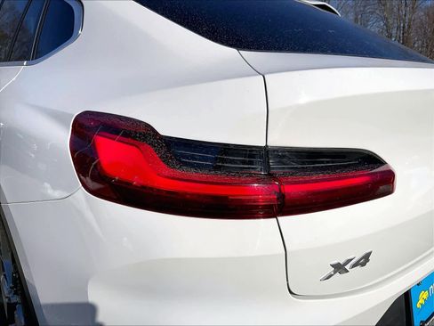 Used 2023 BMW X4 xDrive30i w/ Premium Package image 34