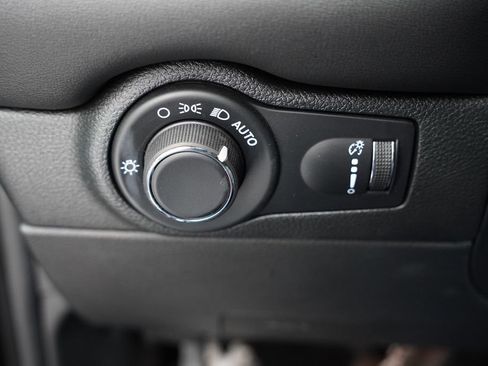 Certified 2024 Dodge Durango R/T image 30