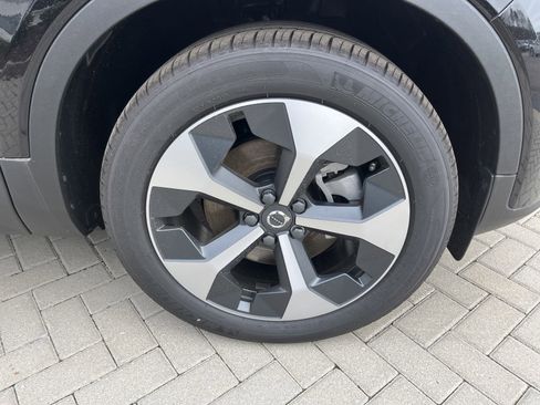 New 2025 Volvo XC40 B5 Core w/ Protection Package Premier image 26