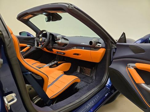 Used 2022 Ferrari F8 Tributo image 21