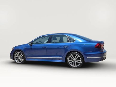 Used 2017 Volkswagen Passat 1.8T R-Line FWD image 3