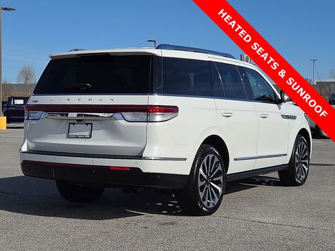 Used 2022 Lincoln Navigator Reserve image 5