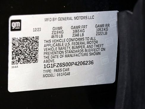 Used 2023 Chevrolet Bolt EUV Premier w/ Sun & Sound Package image 41