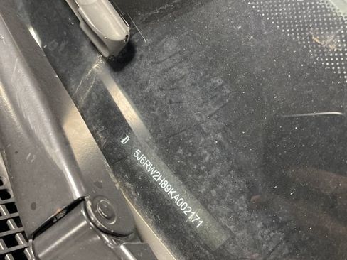 Used 2019 Honda CR-V EX-L image 12