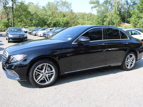 Used 2017 Mercedes-Benz E 300 4MATIC image 14