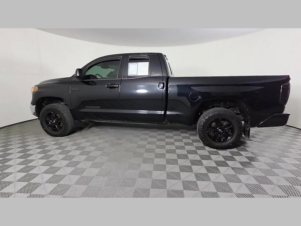 Used 2020 Toyota Tundra SR5 w/ SR5 Upgrade Package RWD image 47