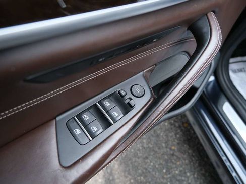 Used 2019 BMW 540i xDrive w/ M Sport Package image 20