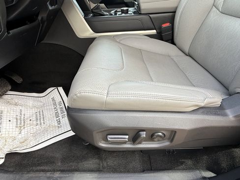 Used 2023 Toyota Tundra Limited image 16