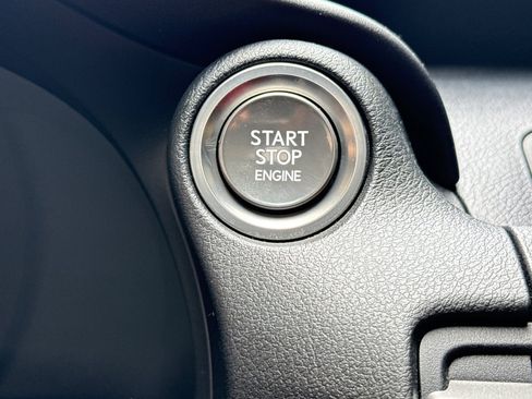 Used 2021 Lexus IS 350 F Sport RWD image 32