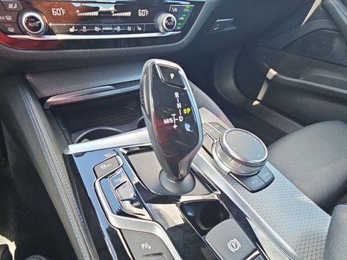 Used 2019 BMW 540i w/ M Sport Package RWD image 12