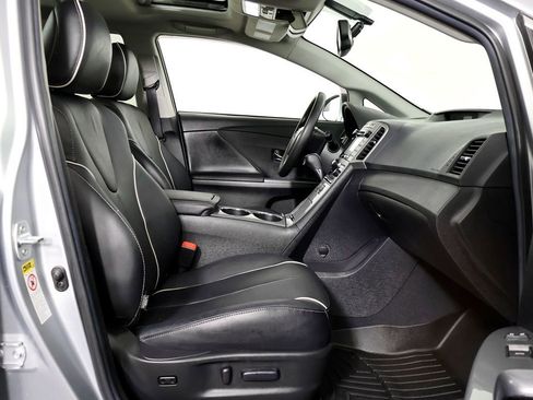 Used 2015 Toyota Venza XLE w/ XLE Premium Package image 45