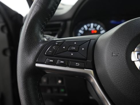 Used 2020 Nissan Rogue S w/ Special Edition Package AWD/4WD image 25