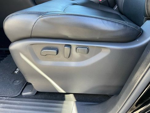 Certified 2024 Nissan Armada SL w/ Captain's Chairs Package AWD/4WD image 12