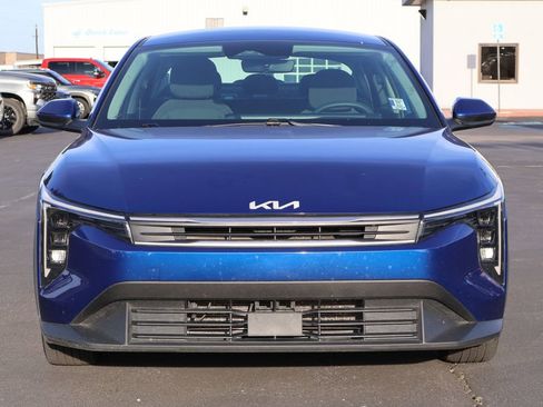 Used 2025 Kia K4 FWD image 8