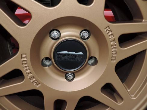 Used 2016 Jeep Wrangler Unlimited Rubicon image 15