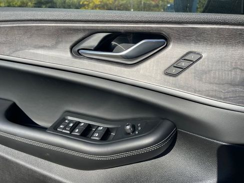 New 2025 Jeep Grand Cherokee Limited image 27