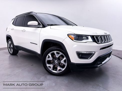 Used 2018 Jeep Compass Limited AWD/4WD image 1