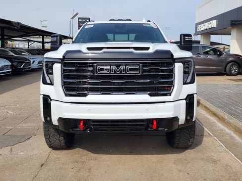 New 2026 GMC Sierra 2500 AT4 w/ AT4 Premium Plus Package image 8