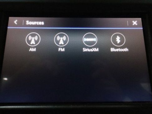 Used 2019 Chevrolet Equinox LT image 14