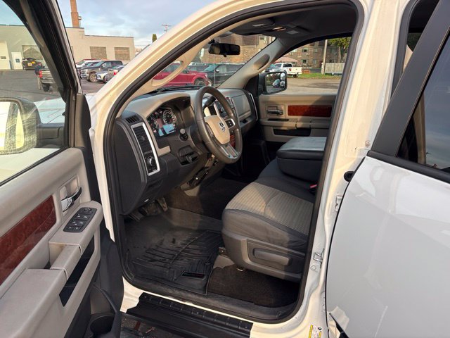 Used 2009 Dodge Ram 1500 Truck SLT w/ Chrome Accents Group AWD/4WD image 11