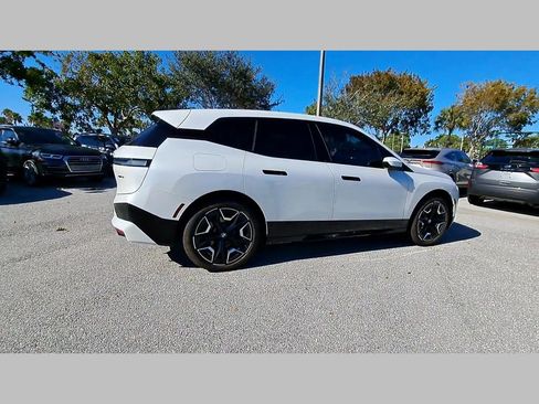 Used 2025 BMW iX xDrive50 w/ Premium Package image 35