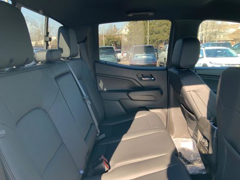 New 2026 Chevrolet Colorado LT w/ LT Convenience Package AWD/4WD image 12