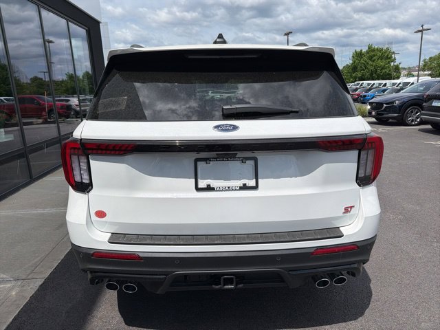 New 2026 Ford Explorer ST w/ Sun And Sound Package AWD/4WD image 4