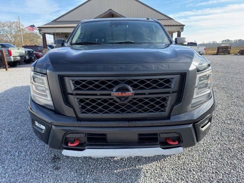 Used 2021 Nissan Titan PRO-4X w/ Pro-4x Convenience Package image 4