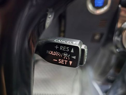 Used 2023 Toyota 4Runner TRD Off-Road Premium AWD/4WD image 29