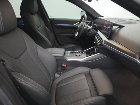 Used 2023 BMW i4 eDrive40 RWD image 2