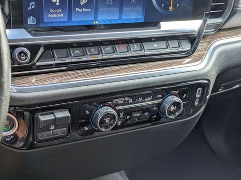 Used 2025 Chevrolet Silverado 1500 LT RWD image 23
