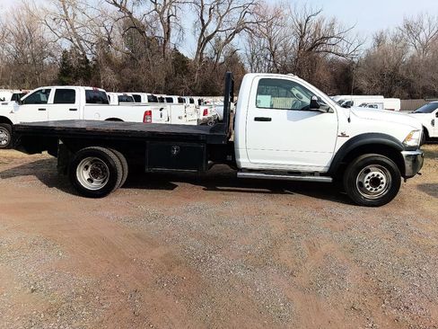 Used 2018 RAM 5500 Tradesman w/ Power & Remote Entry Group image 4