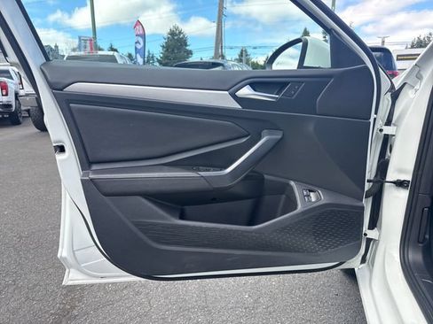 Used 2024 Volkswagen Jetta S FWD image 23