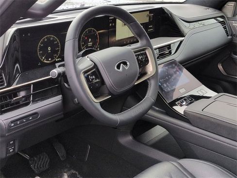 New 2025 INFINITI QX80 Autograph image 11