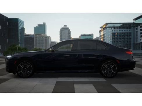 New 2026 BMW 760i xDrive w/ Premium Package AWD/4WD image 4