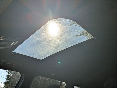 New 2025 Jeep Grand Cherokee Laredo X image 19